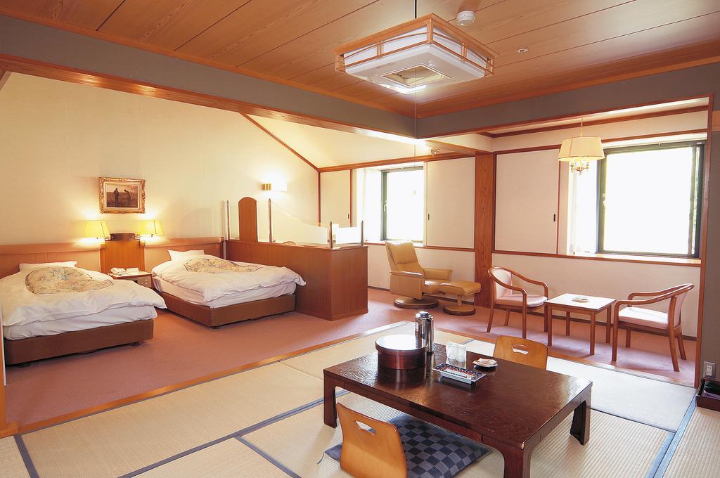 Watarase Onsen Hotel Sasayuri Hongu Eksteriør billede